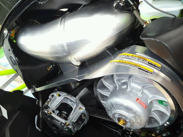 4UF18SNW4JT106241 - 2018 ARCT ZR 6000 ES მწვანე ფოტო 6