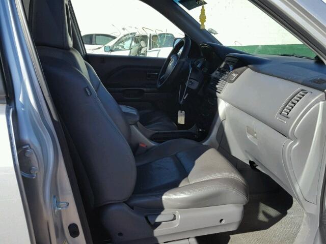 5FNYF18615B019925 - 2005 HONDA PILOT EXL SILVER photo 5