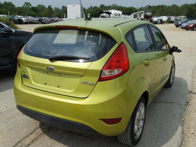 3FADP4FJ1BM182088 - 2011 FORD FIESTA SES GREEN photo 4