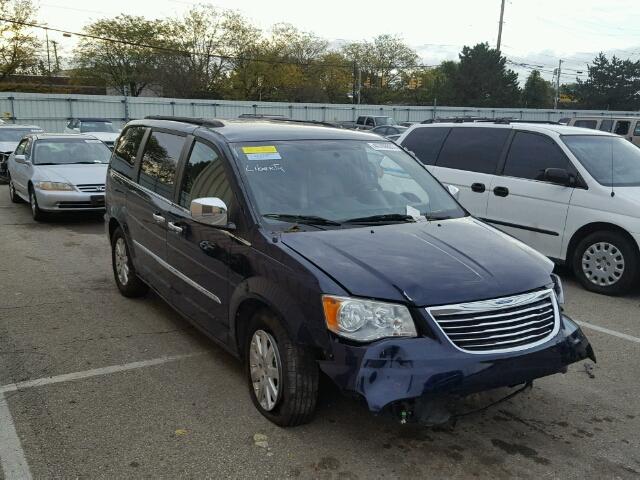 2C4RC1CG6CR216765 - 2012 CHRYSLER TOWN & COU BLUE photo 1