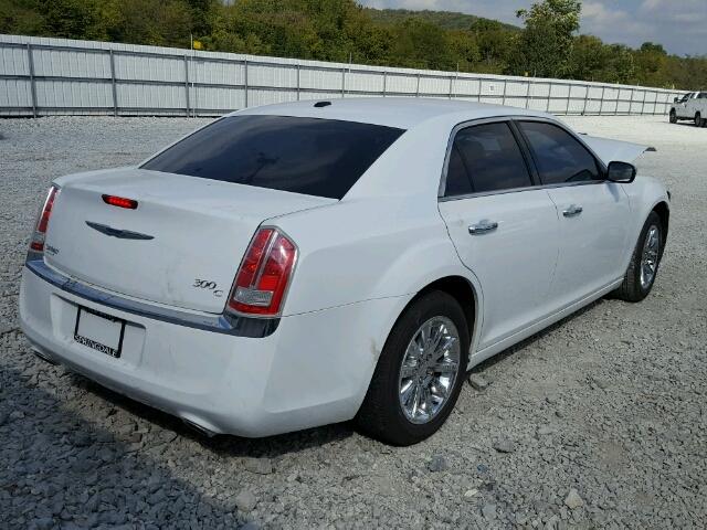 2C3CCAEG4EH382203 - 2014 CHRYSLER 300C WHITE photo 4