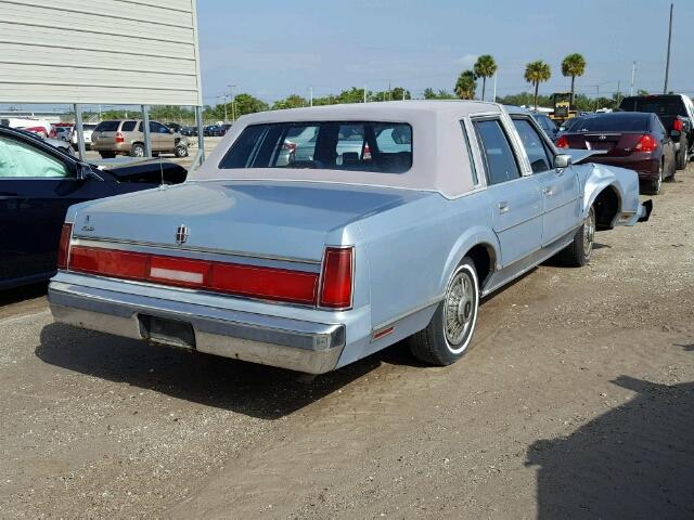 1LNBP96F1GY632355 - 1986 LINCOLN TOWN CAR BLUE photo 4