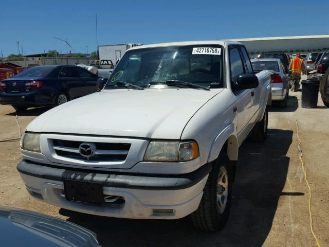 4F4YR16VX1TM25170 - 2001 MAZDA B3000 CAB WHITE photo 2