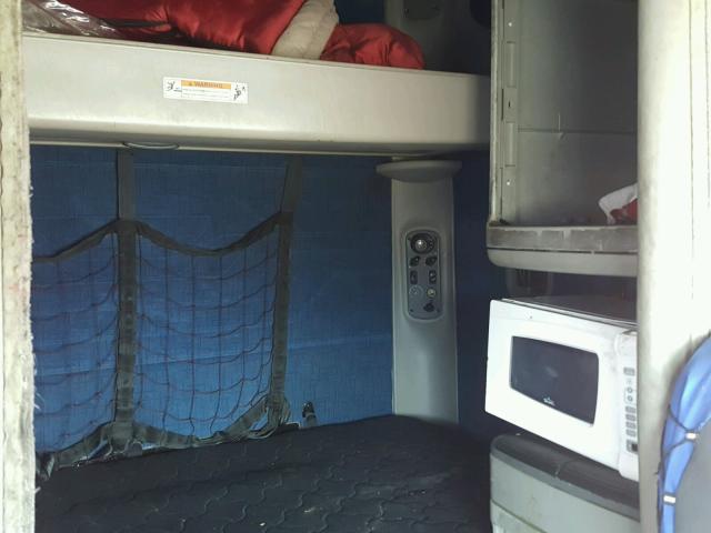 1FUJBBCG83LK31257 - 2003 FREIGHTLINER CONVENTION RED photo 6