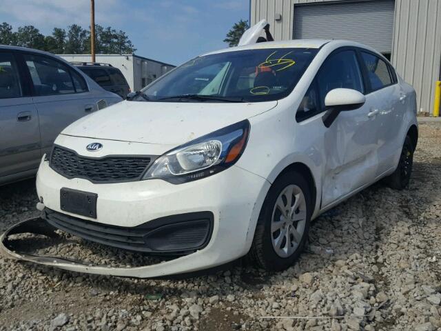 KNADM4A37E6393924 - 2014 KIA RIO LX WHITE photo 2