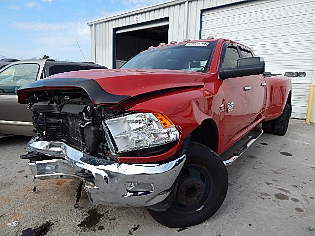 3D73Y4CL1BG545230 - 2011 DODGE RAM 3500 RED photo 2