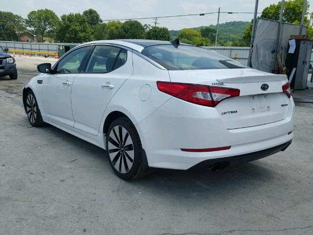 5XXGR4A66CG008914 - 2012 KIA OPTIMA WHITE photo 3