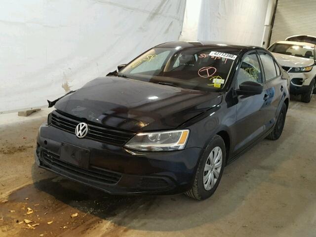 3VW1K7AJ7EM395844 - 2014 VOLKSWAGEN JETTA BASE 黑色 照片 2