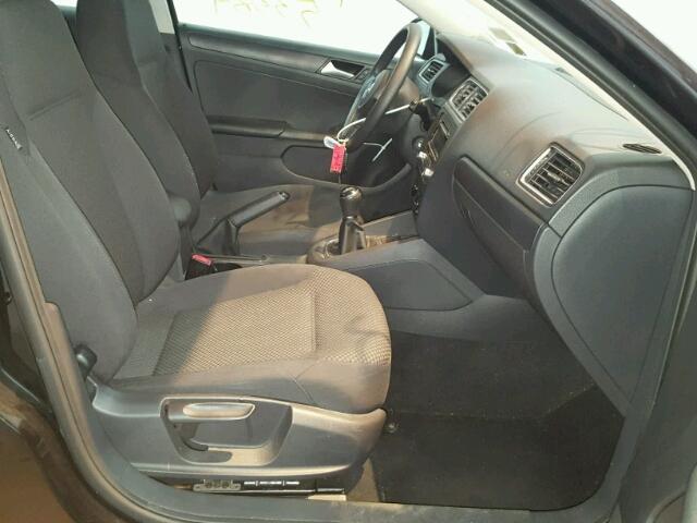 3VW1K7AJ7EM395844 - 2014 VOLKSWAGEN JETTA BASE 黑色 照片 5