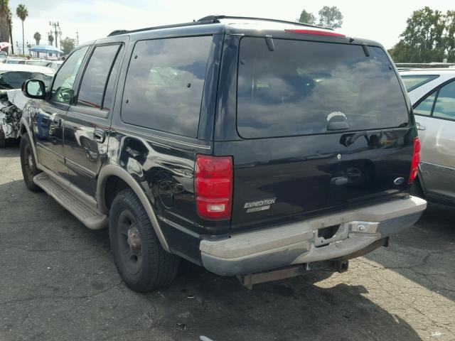 1FMRU17L1YLA28428 - 2000 FORD EXPEDITION BLACK photo 3