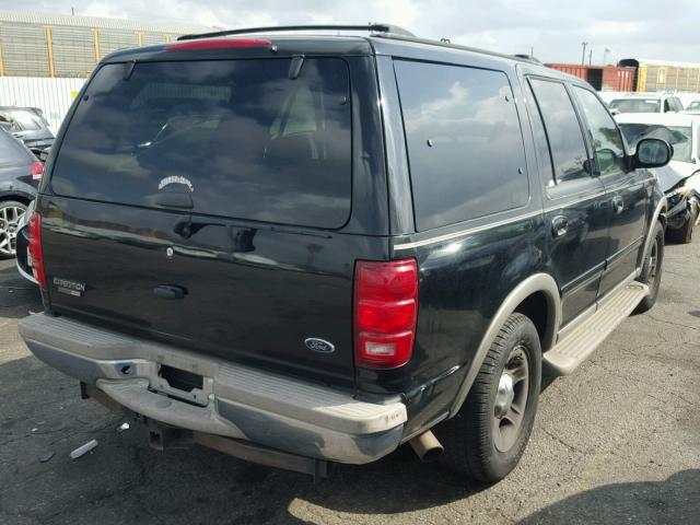 1FMRU17L1YLA28428 - 2000 FORD EXPEDITION BLACK photo 4