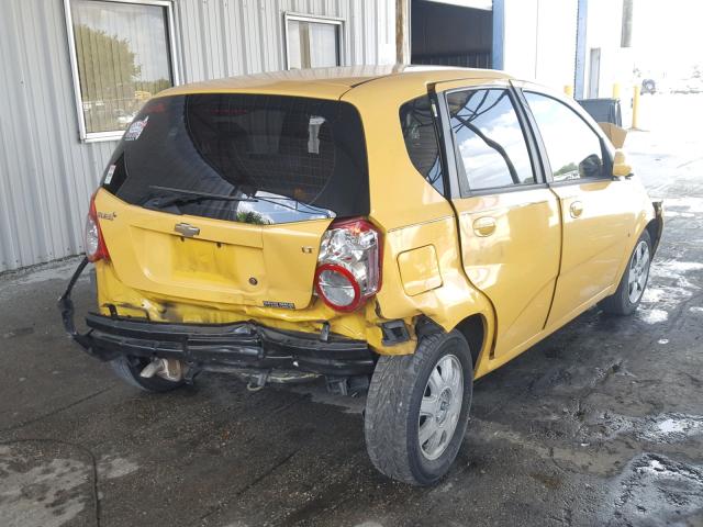 KL1TD66E69B630623 - 2009 CHEVROLET AVEO LS YELLOW photo 4