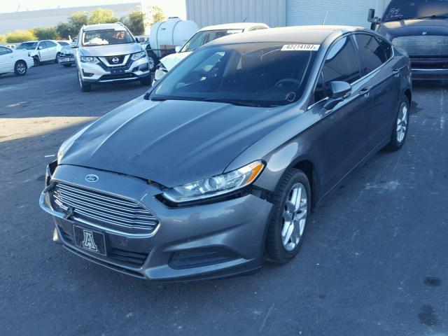 3FA6P0H74DR262803 - 2013 FORD FUSION SE GRAY photo 2