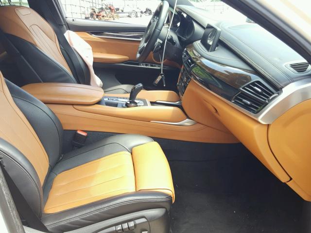 5UXKU6C54G0R34341 - 2016 BMW X6 XDRIVE5 WHITE photo 5