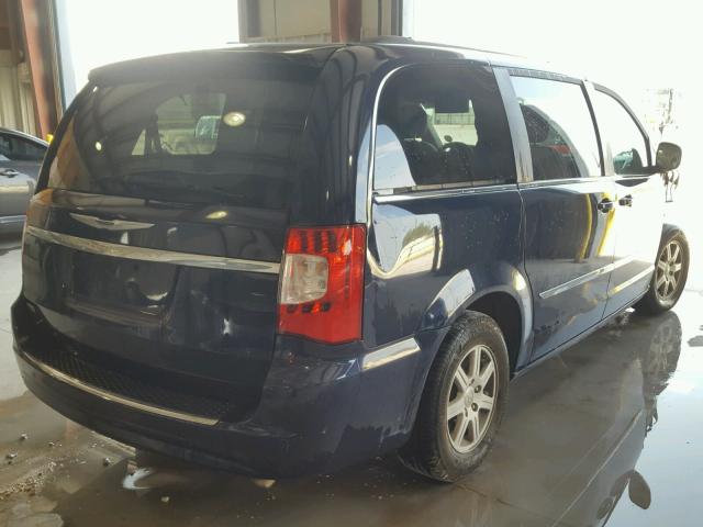 2C4RC1BG2DR656775 - 2013 CHRYSLER TOWN & COU 蓝色 照片 4