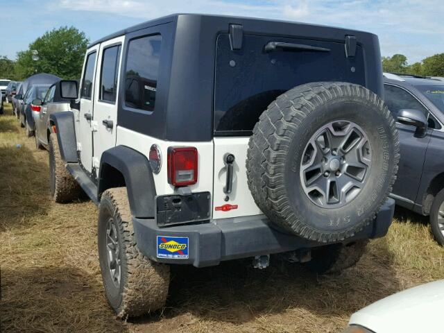 1J4BA6H10AL132854 - 2010 JEEP WRANGLER U WHITE photo 3