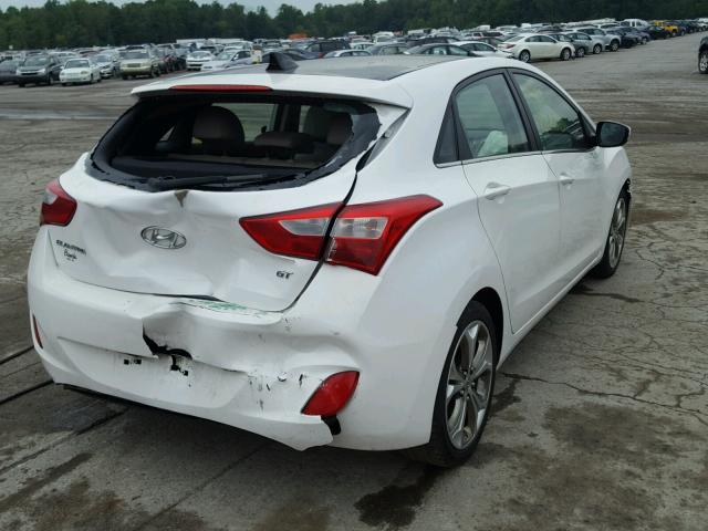 KMHD35LE7DU023010 - 2013 HYUNDAI ELANTRA GT WHITE photo 4