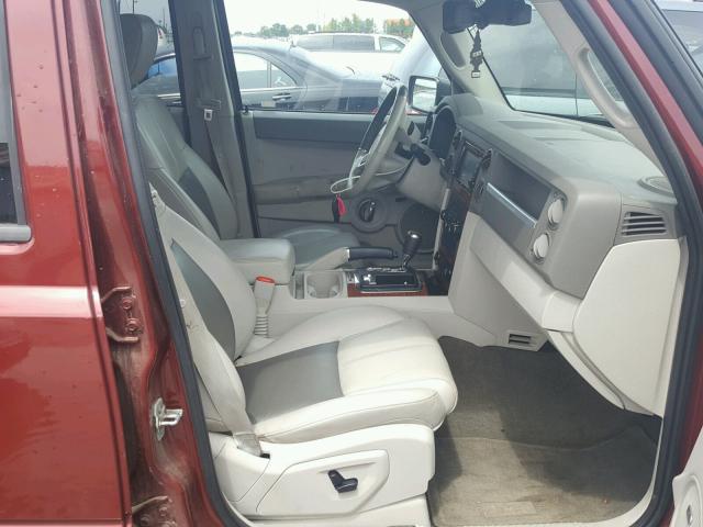 1J8HG58208C106985 - 2008 JEEP COMMANDER MAROON photo 5