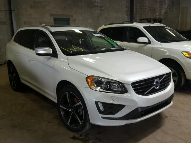 YV4902RP5F2740799 - 2015 VOLVO XC60 T6 WHITE photo 1