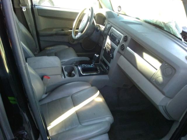 1J8HG48K48C128000 - 2008 JEEP COMMANDER BLACK photo 5