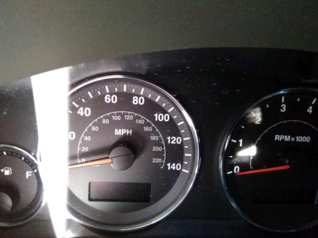 1J8HG48K48C128000 - 2008 JEEP COMMANDER BLACK photo 8