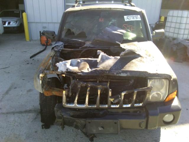 1J8HG48K48C128000 - 2008 JEEP COMMANDER BLACK photo 9