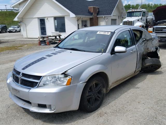 1B3CC5FB1AN170092 - 2010 DODGE AVENGER R/ SILVER photo 2