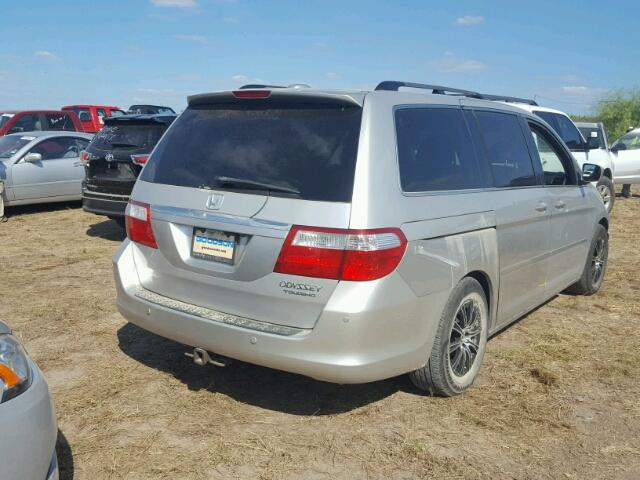 5FNRL38865B068404 - 2005 HONDA ODYSSEY SILVER photo 4