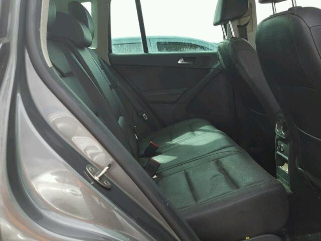 WVGAV7AX3CW005491 - 2012 VOLKSWAGEN TIGUAN S GRAY photo 6