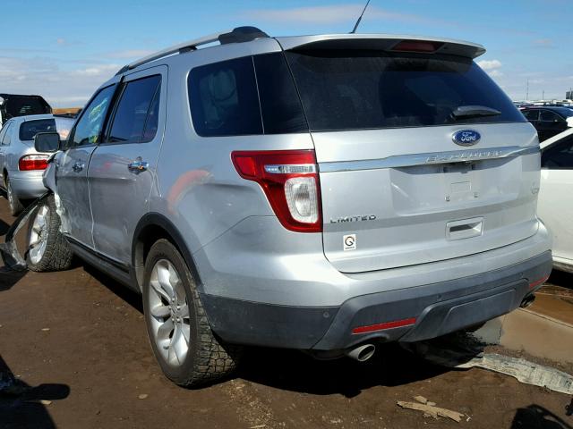 1FM5K8F82DGB99623 - 2013 FORD EXPLORER L SILVER photo 3