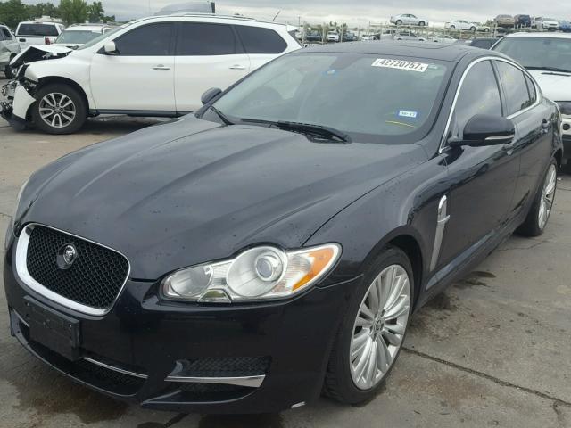 SAJWA0FB8BLS20635 - 2011 JAGUAR XF BLACK photo 2