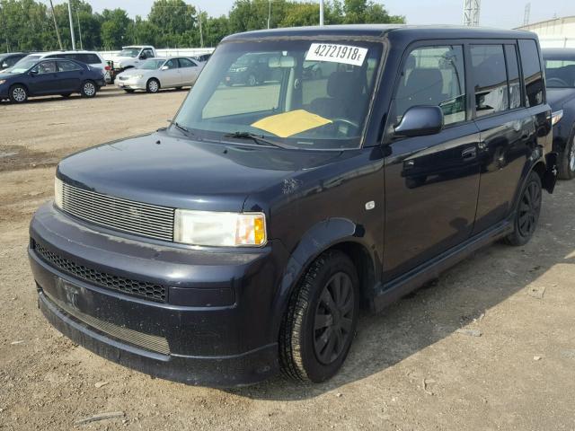 JTLKT324640153445 - 2004 TOYOTA SCION XB Schwarz Foto 2