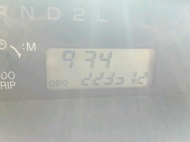 JTLKT324640153445 - 2004 TOYOTA SCION XB Schwarz Foto 8