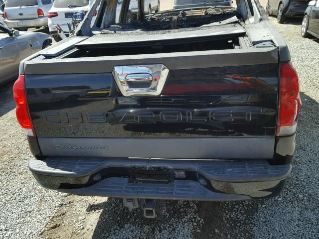 3GNEC12T44G248139 - 2004 CHEVROLET AVALANCHE BLACK photo 9