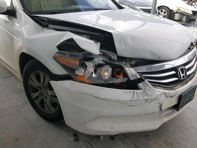 1HGCP2F43CA003604 - 2012 HONDA ACCORD LXP WHITE photo 9