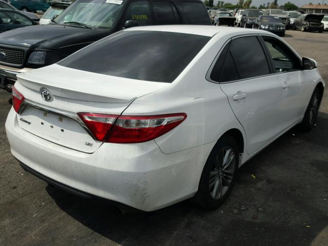 4T1BF1FK4FU008749 - 2015 TOYOTA CAMRY LE თეთრი ფოტო 4