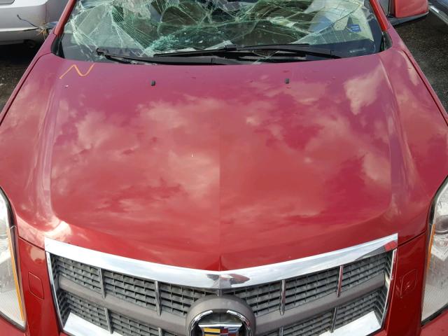 3GYFNBEY7BS640668 - 2011 CADILLAC SRX PERFOR RED photo 7