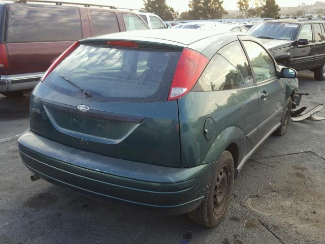 3FAFP31371R226656 - 2001 FORD FOCUS ZX3 GREEN photo 4