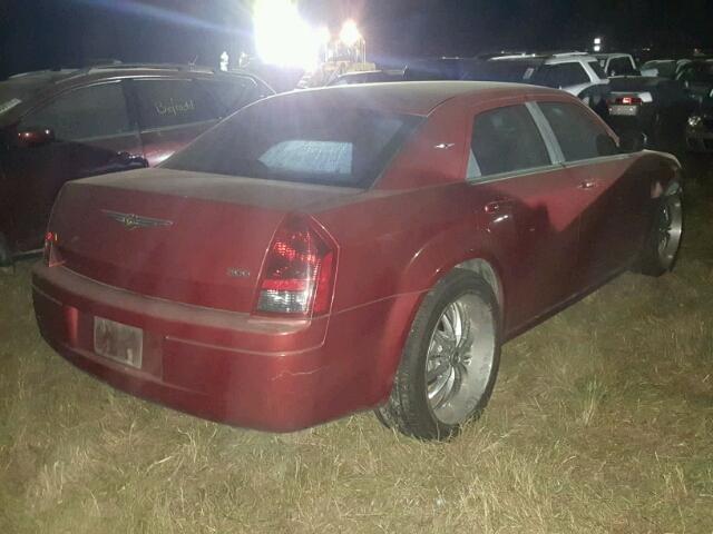 2C3KA43R97H805030 - 2007 CHRYSLER 300 RED photo 4