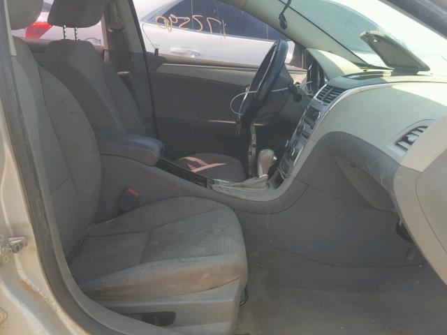 1G1ZB5E01CF114882 - 2012 CHEVROLET MALIBU LS ვერცხლისფერი ფოტო 5