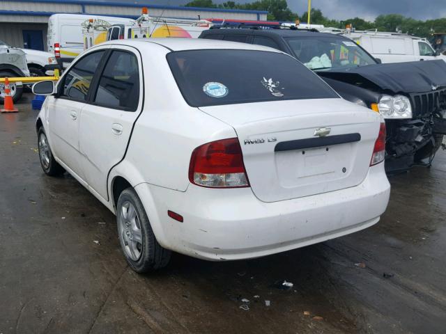 KL1TD56666B647422 - 2006 CHEVROLET AVEO BASE Biały zdjęcie 3
