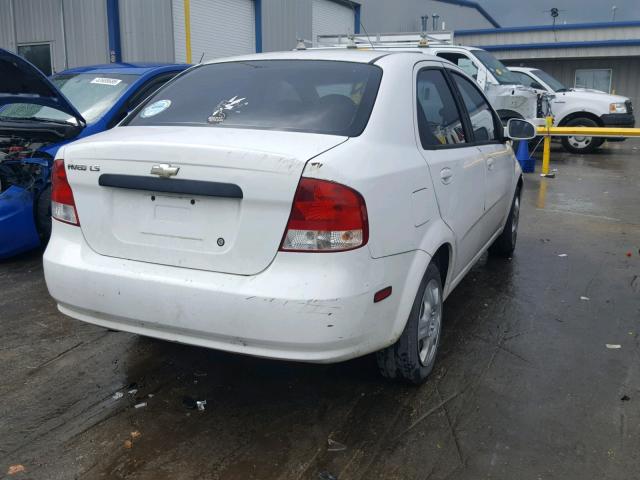 KL1TD56666B647422 - 2006 CHEVROLET AVEO BASE Biały zdjęcie 4