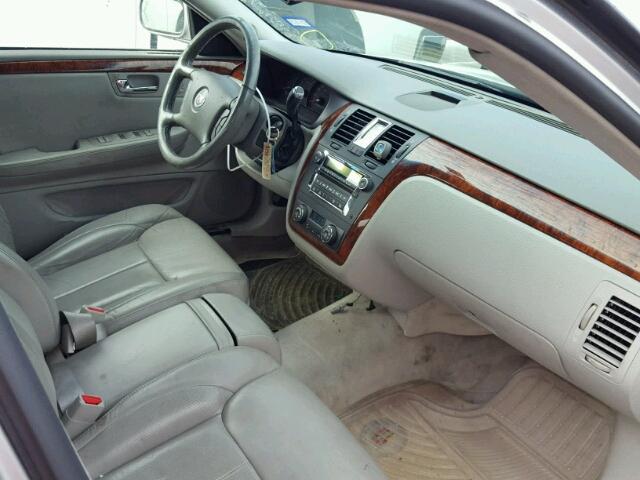 1G6KD57YX6U210227 - 2006 CADILLAC DTS SILVER photo 5