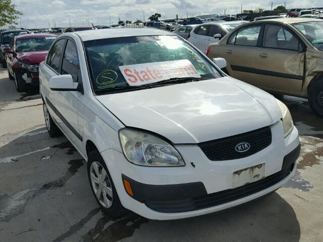 KNADE123066070486 - 2006 KIA RIO WHITE photo 1