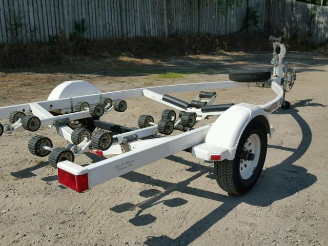 1MDAX8S12VA863679 - 1996 SHOR TRAILER თეთრი ფოტო 5