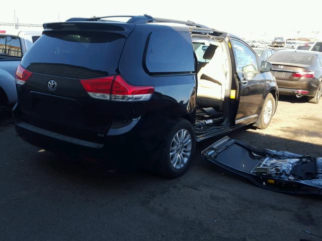 5TDYK3DCXES420632 - 2014 TOYOTA SIENNA XLE BLACK photo 4