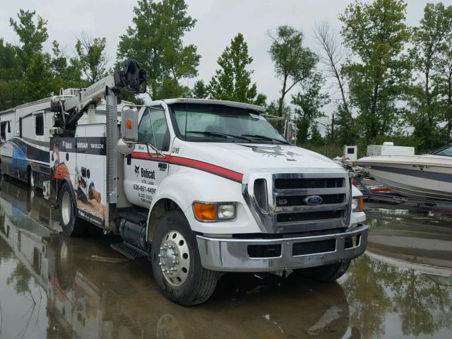 3FRXF75X56V333440 - 2006 FORD F750 SUPER WHITE photo 1