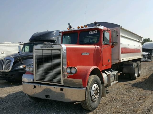 2FUPYCYB2GV260821 - 1986 FREIGHTLINER CONVENTION RED photo 2