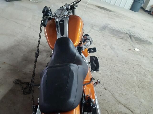 1HD1KBM15EB626117 - 2014 HARLEY-DAVIDSON FLHX ORANGE photo 5