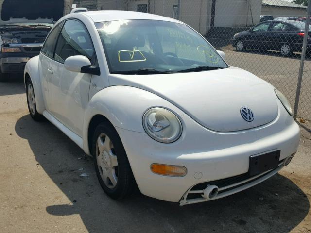 3VWCS21CX1M421456 - 2001 VOLKSWAGEN NEW BEETLE თეთრი ფოტო 1